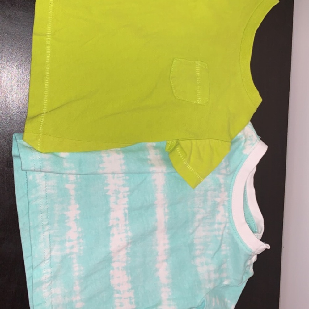 (3-6 months ) baby boy shirts (2/$12)